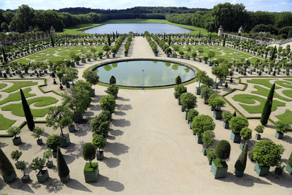 Symmetrische Gartengestaltung Schloss Versailles