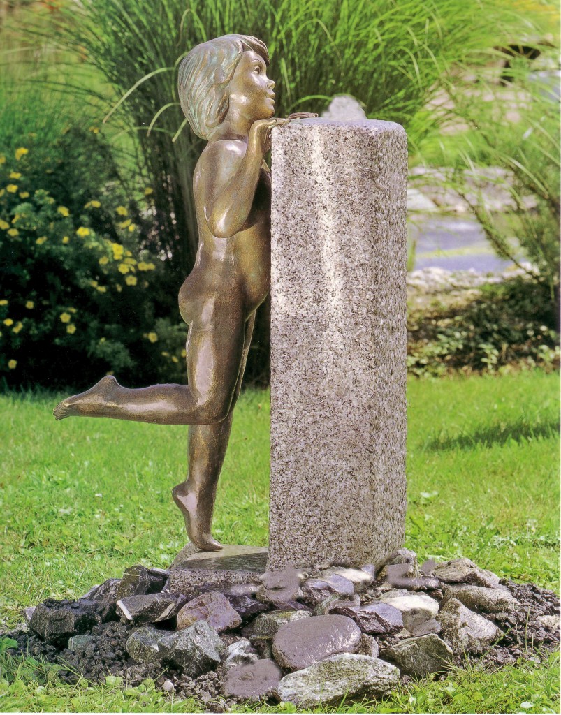 GARTENBRUNNEN BUB AN DER GRANIT-WASSERSÄULE